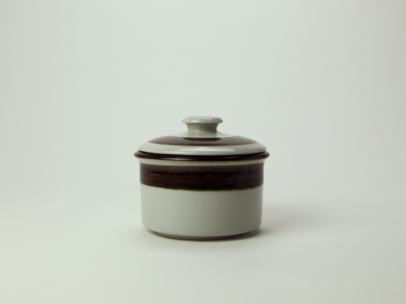 Finland ARABIA Karelia Coverd pot