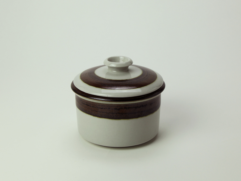 Finland ARABIA Karelia Coverd pot